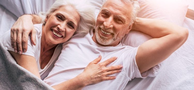Seniors : trouvez l'amour en ligne ! 