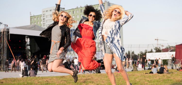 Découvrez la magie des festivals de musique en France