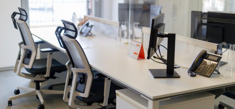 Les essentiels du mobilier de bureau pour booster la productivité